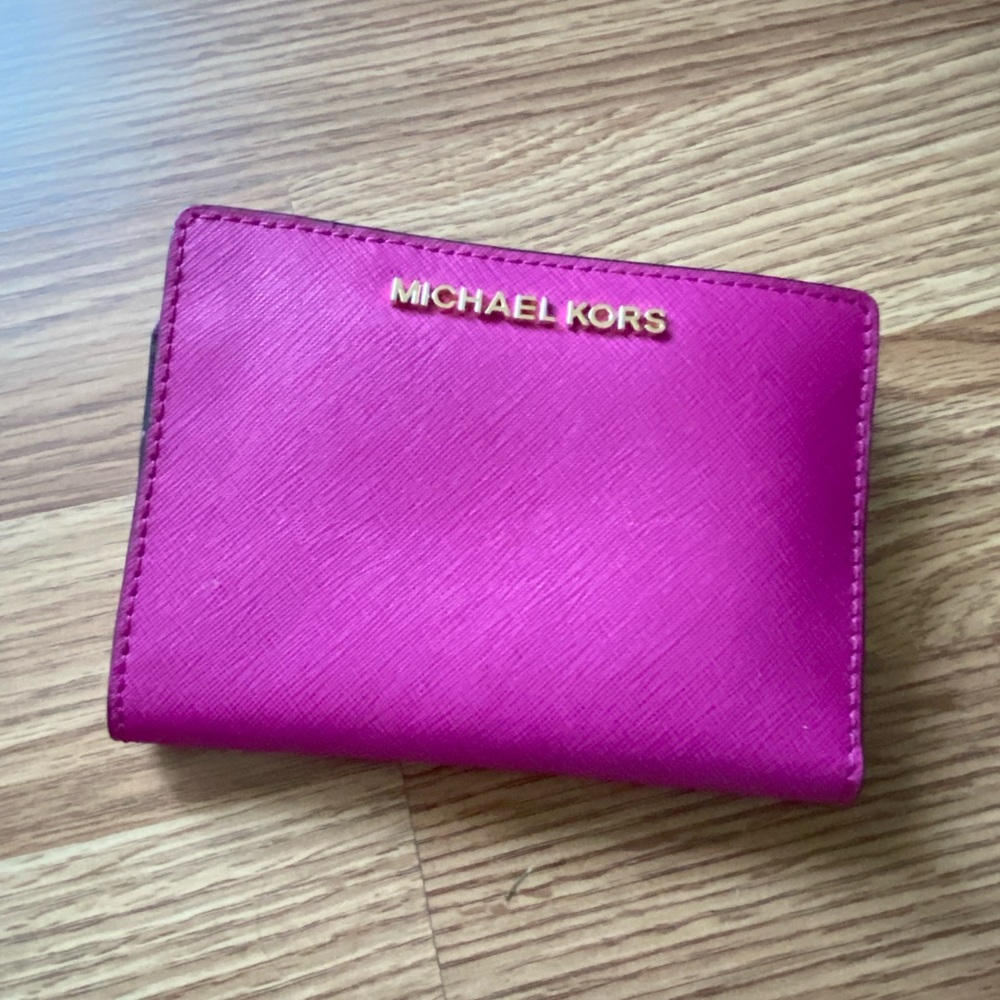 Micheal Kors Wallet